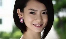 娱乐吃瓜猫戚薇,娱乐吃瓜猫的时尚生活与演艺事业