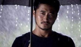 扒姨太爆料吴京完整视频,扒姨太揭秘动作巨星幕后故事